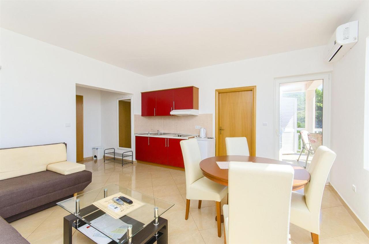Apartments Seaview Тучепи Экстерьер фото