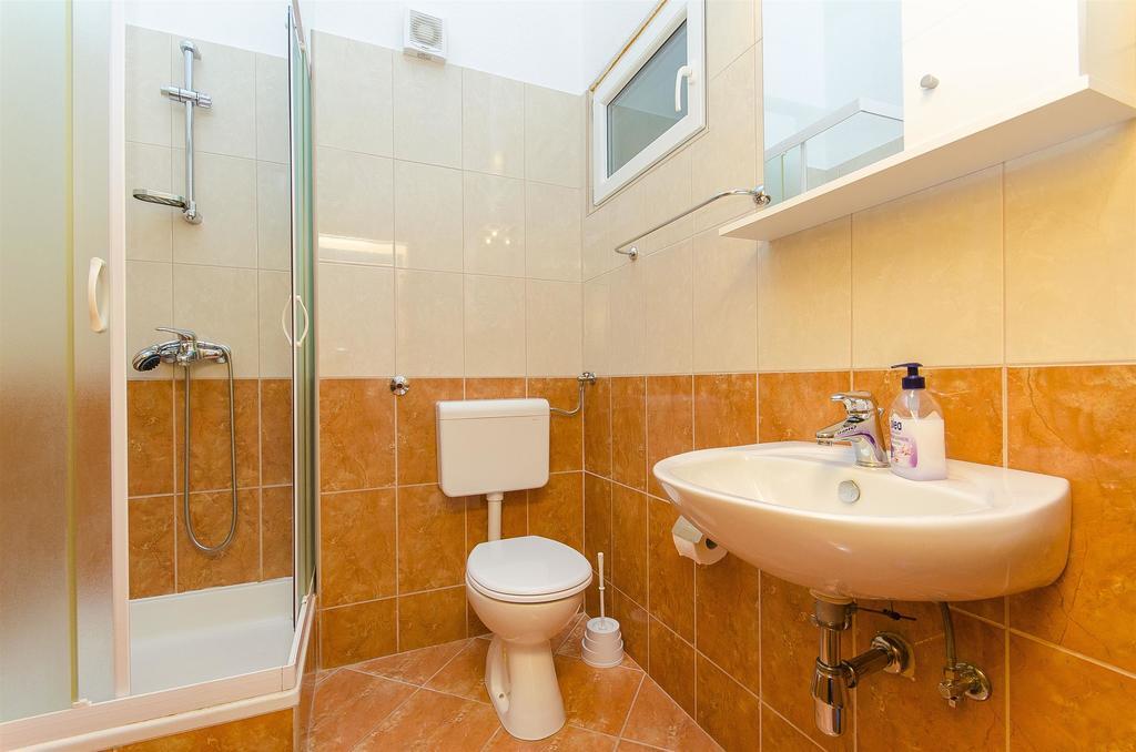 Apartments Seaview Тучепи Экстерьер фото