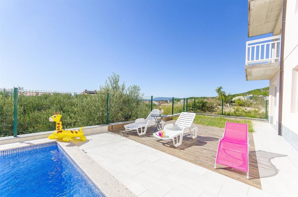 Apartments Seaview Тучепи Экстерьер фото