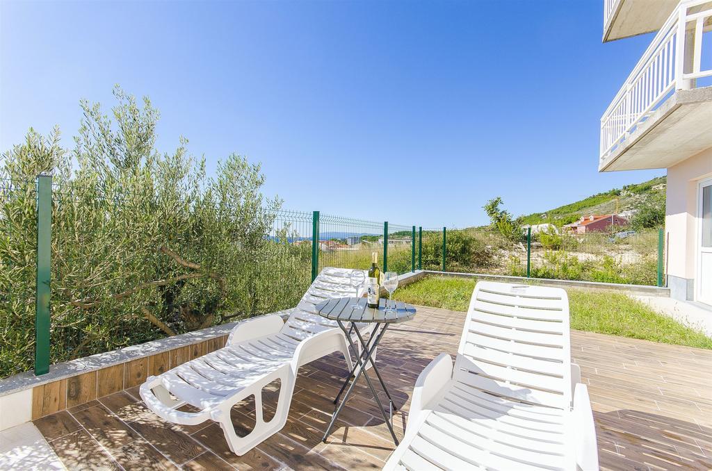 Apartments Seaview Тучепи Экстерьер фото